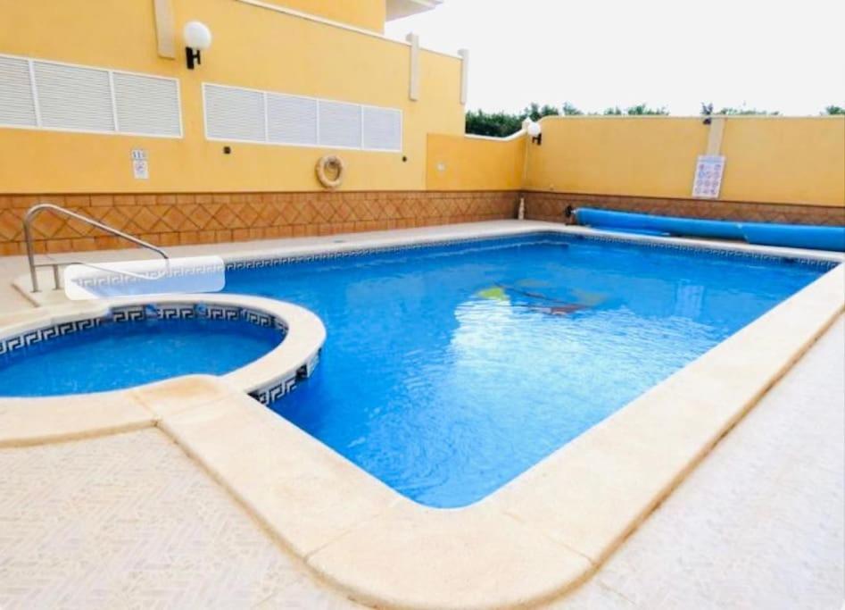 אלגורפה Excelente Apartamento Atico מראה חיצוני תמונה
